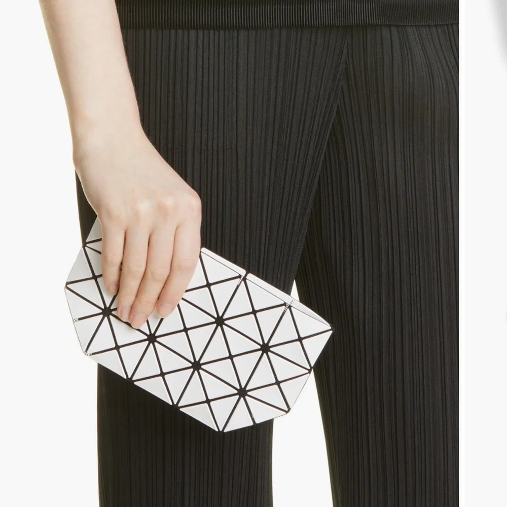 Small prism pouch - Picture 1 of 7